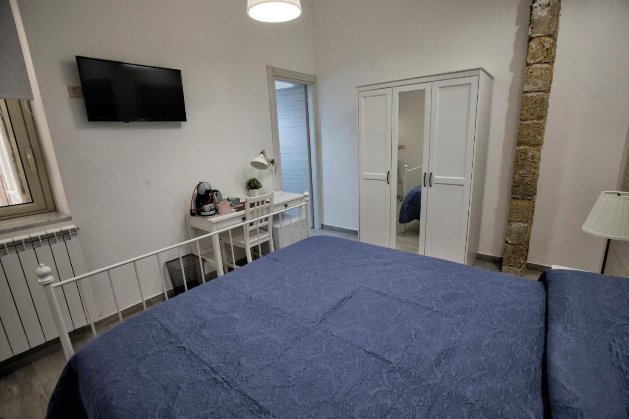 Garden House: Apartments And Rooms For Holidays 팔레르모 외부 사진